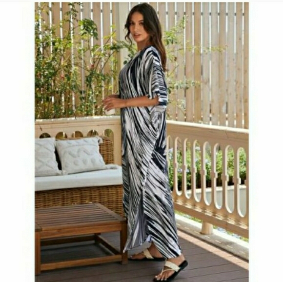 Kaftan Dress Swimsuit Coverup Maxi Black White Abstract Lounge XL 🤍 NEW - Picture 3 of 8